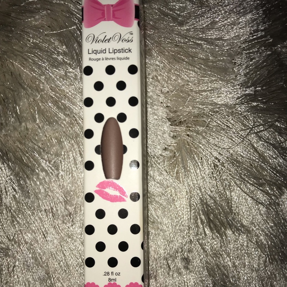 Violet Voss liquid lipstick